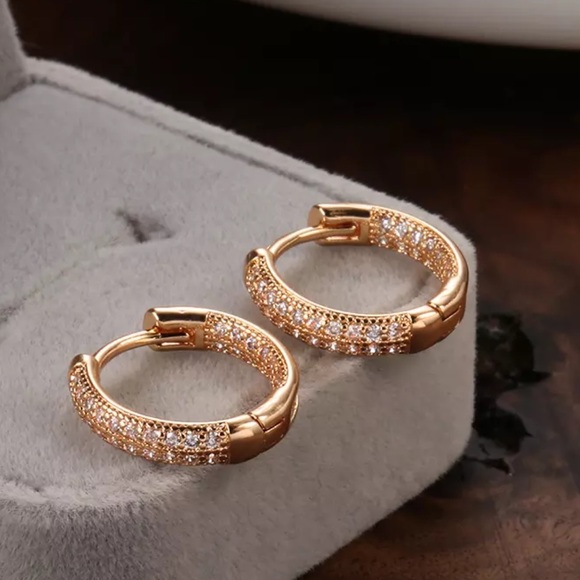 NEW 18K ROSE GOLD HOOP EARRINGS - Picture 4 of 6